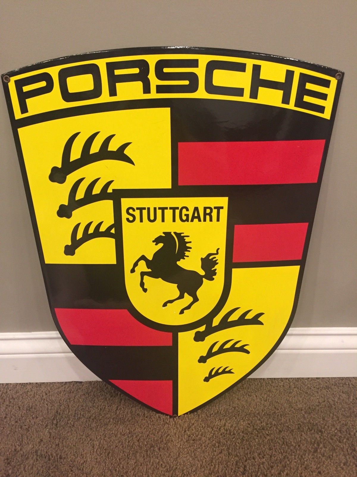 Porsche : les panneaux publicitaires collectors à des prix incroyables ! 